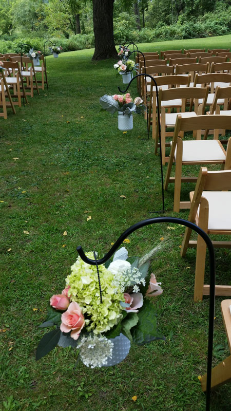 Frog Pond – aisle flowers 1 – slide 12