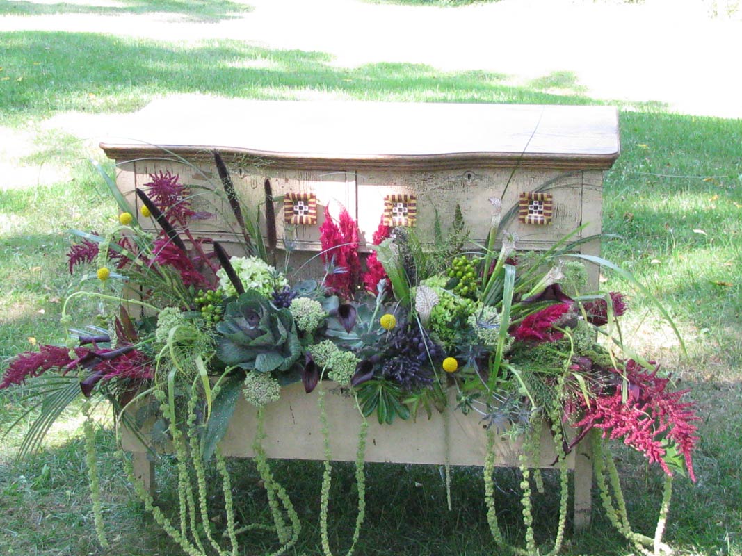 Frog Pond – drawers – slide 15