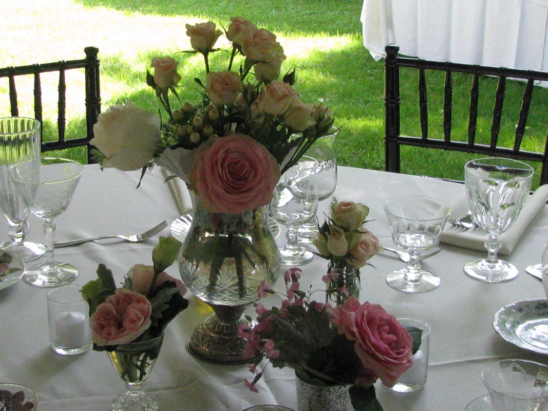 Frog Pond – centerpieces 2 – slide 4
