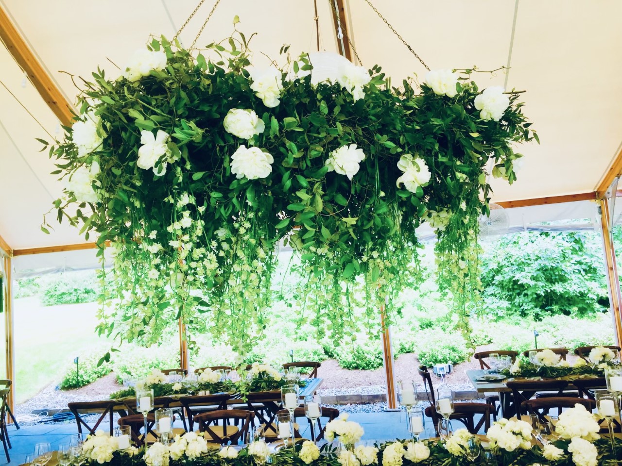 nora hanging installation